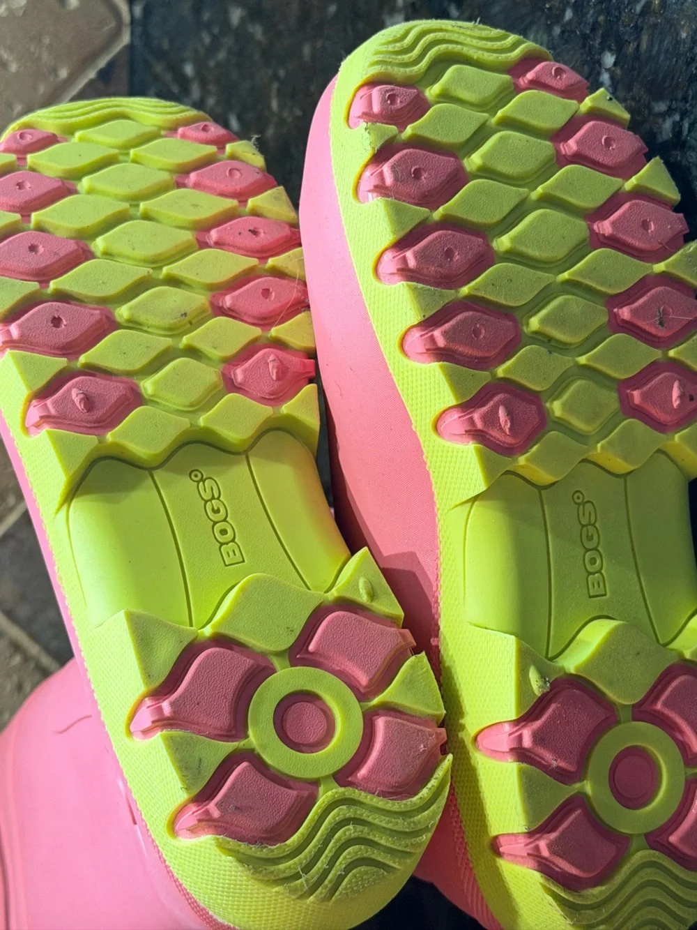 Barely worn Kids BOGS pink & green rainboots